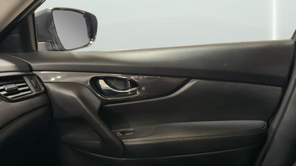 used 2018 Nissan Rogue car, priced at $9,648