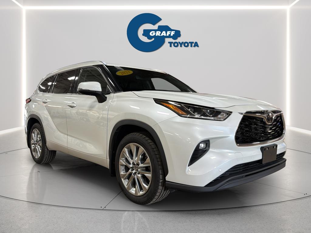 used 2023 Toyota Highlander car, priced at $37,929