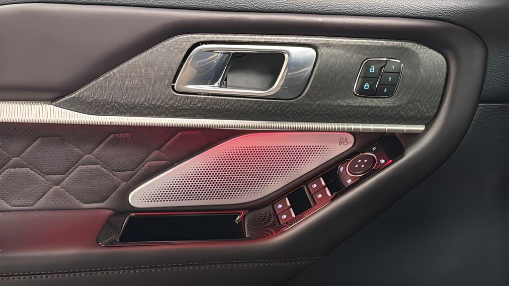 used 2025 Ford Explorer car, priced at $46,669