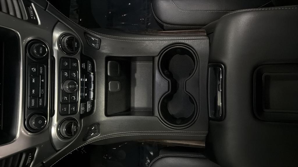 used 2018 Chevrolet Suburban car, priced at $17,999