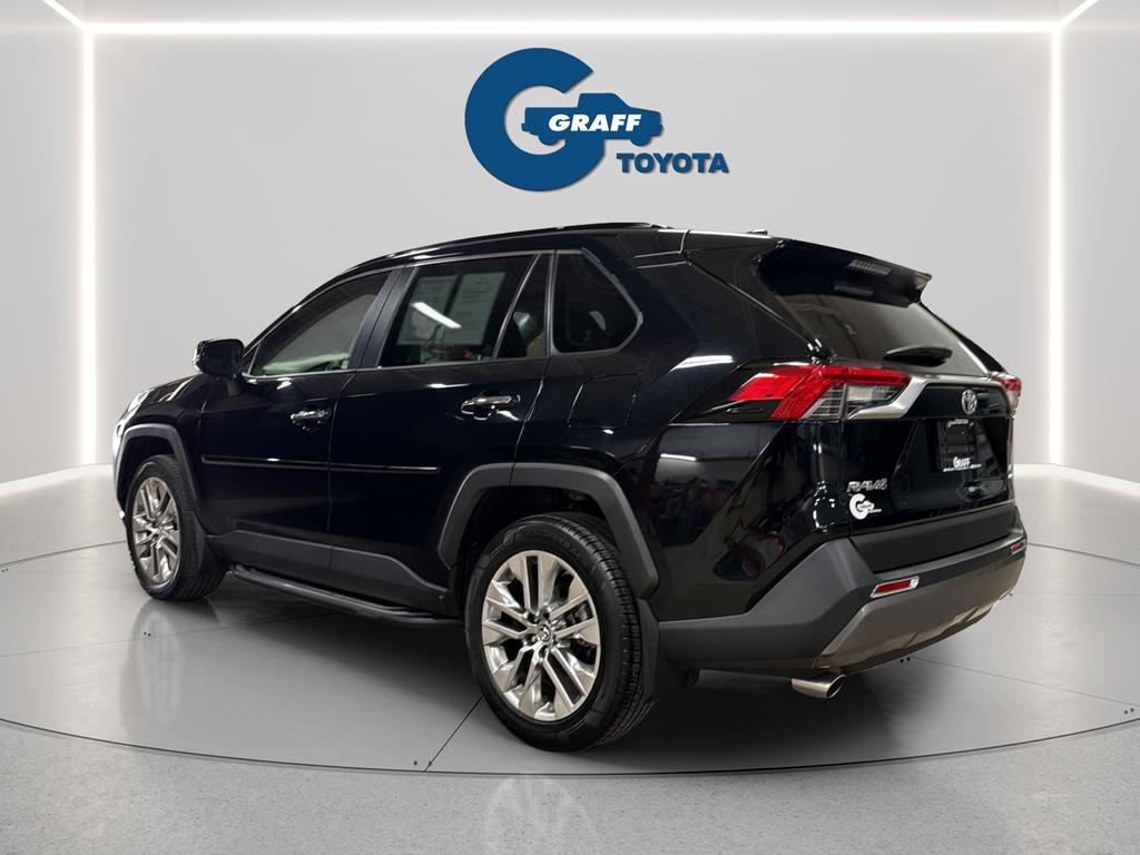 used 2019 Toyota RAV4 car, priced at $24,665