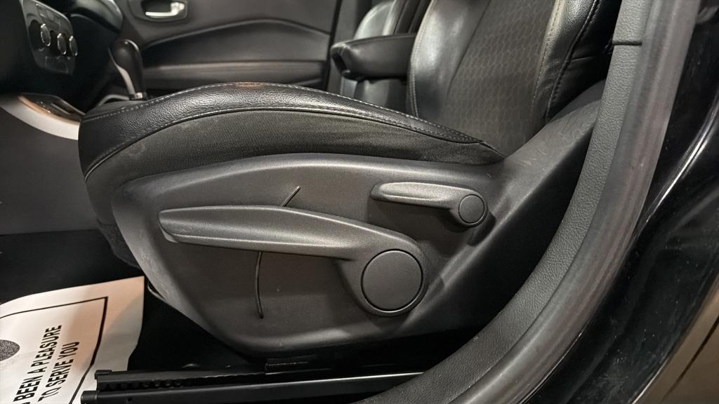 used 2018 Jeep Compass car, priced at $10,185