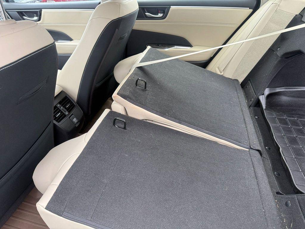 used 2018 Honda Clarity Plug-In Hybrid car, priced at $17,499