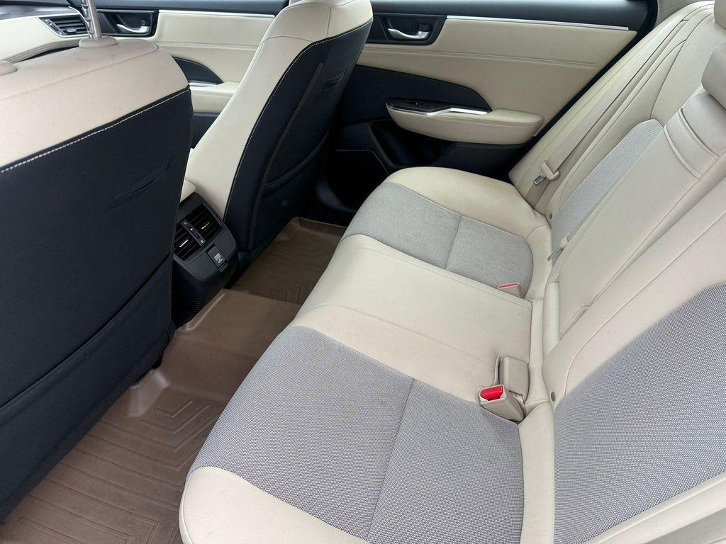 used 2018 Honda Clarity Plug-In Hybrid car, priced at $17,499