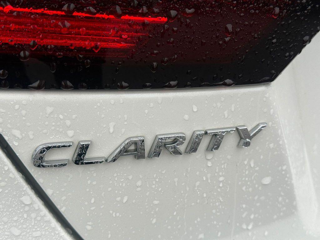 used 2018 Honda Clarity Plug-In Hybrid car, priced at $17,499