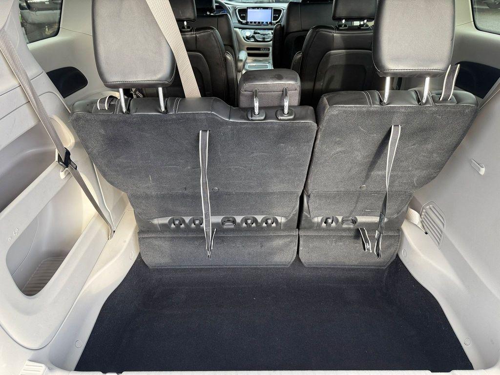 used 2024 Chrysler Pacifica car, priced at $23,749