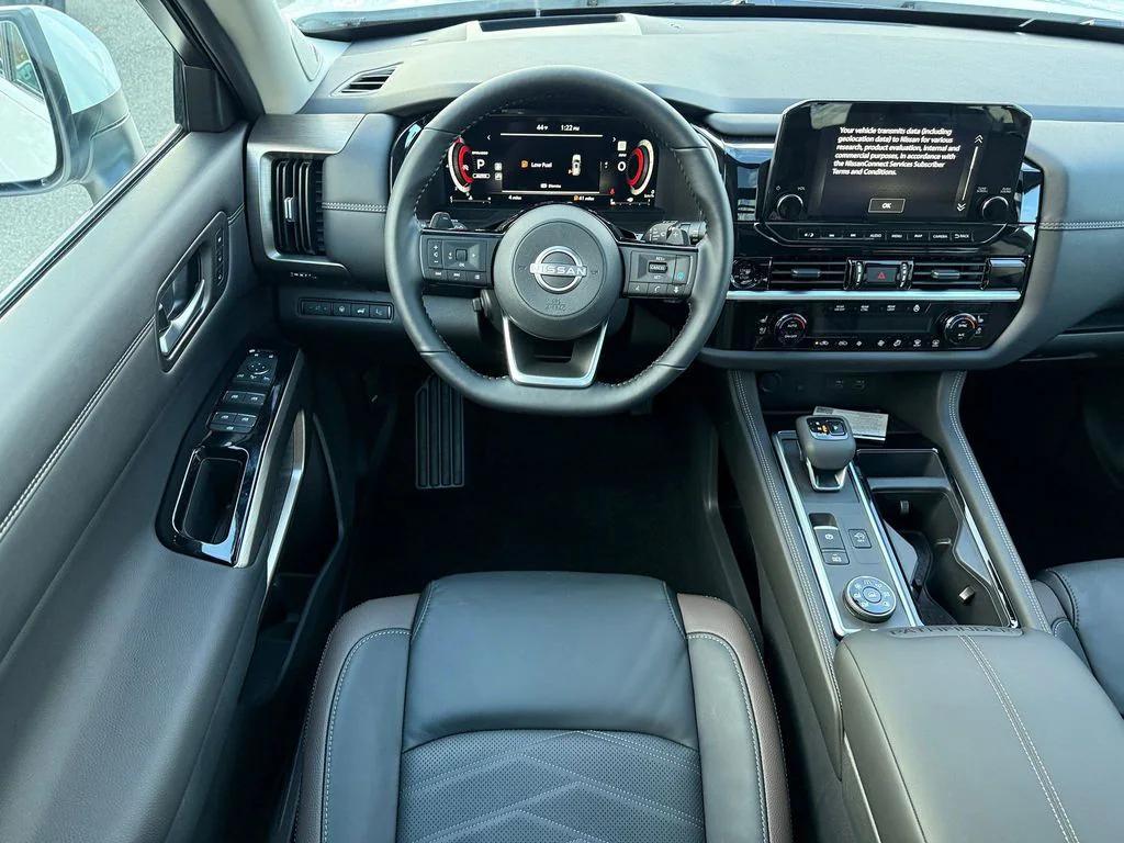 new 2025 Nissan Pathfinder car, priced at $45,349