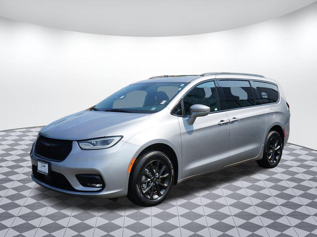used 2021 Chrysler Pacifica car, priced at $28,499