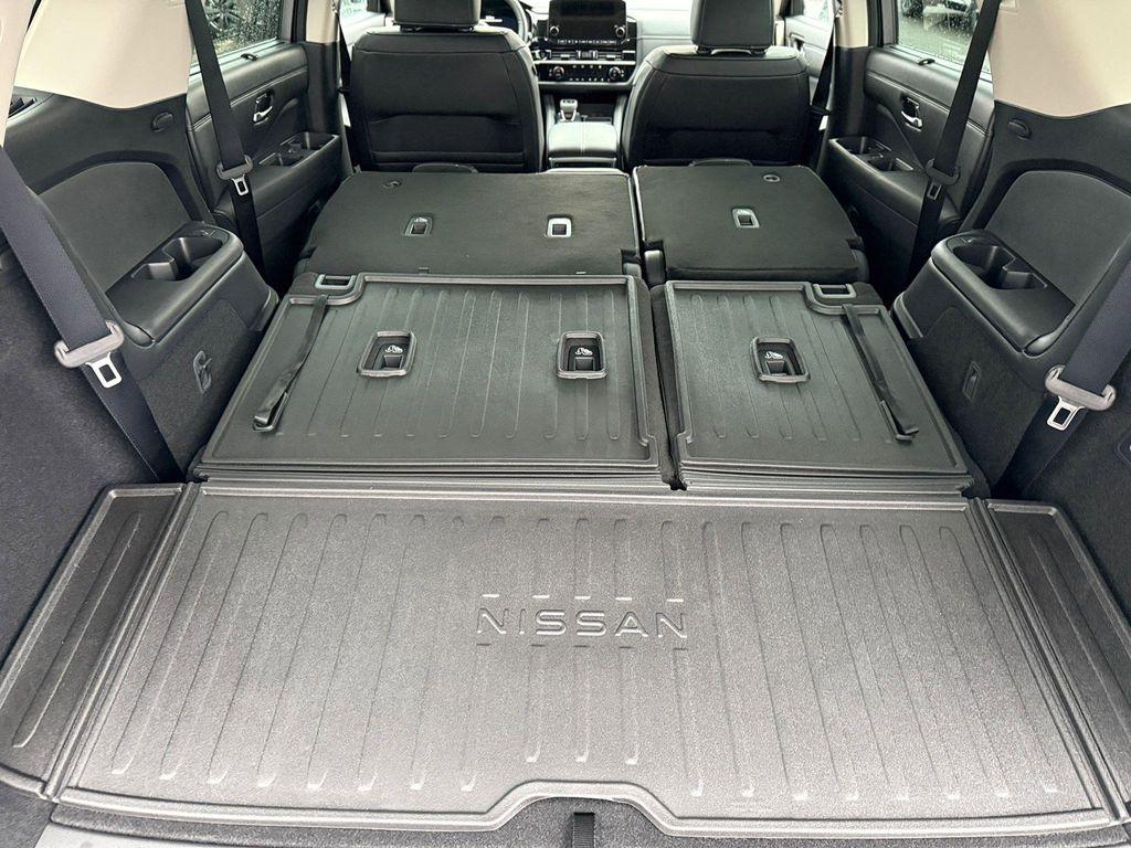 new 2025 Nissan Pathfinder car, priced at $44,032