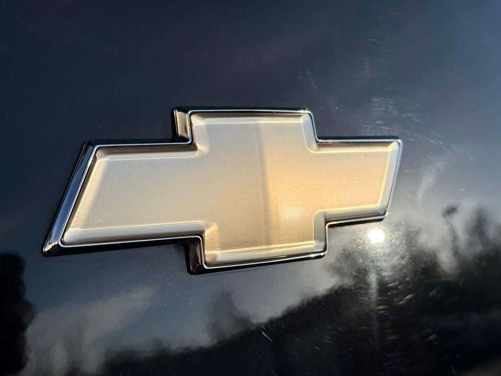 used 2016 Chevrolet Impala Limited car, priced at $9,999