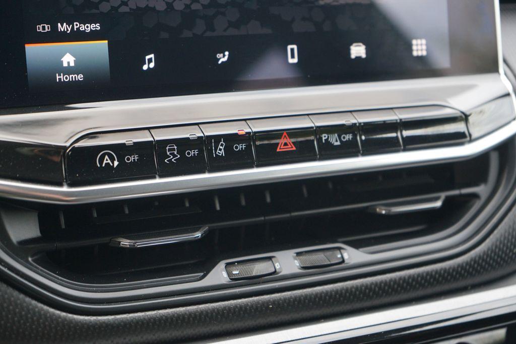 used 2023 Jeep Compass car, priced at $20,999