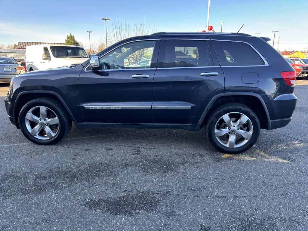 used 2013 Jeep Grand Cherokee car, priced at $10,499