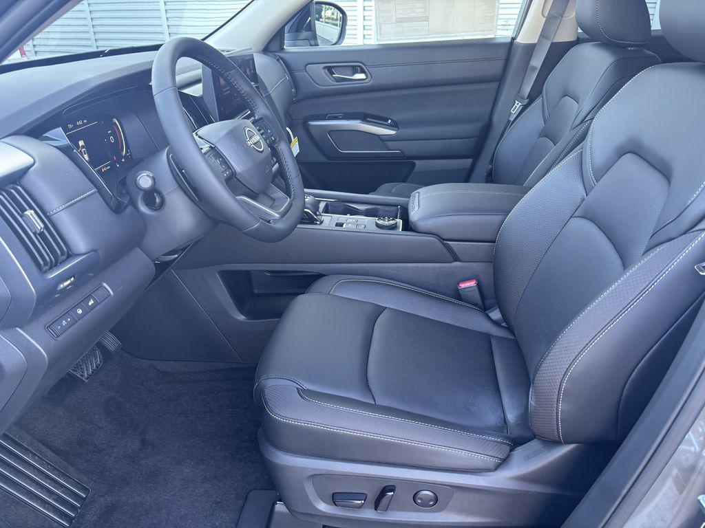 new 2026 Nissan Pathfinder car, priced at $40,231