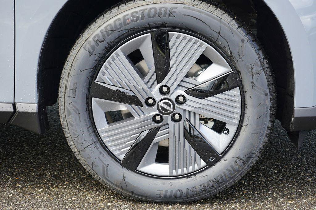 used 2025 Nissan Murano car, priced at $37,499