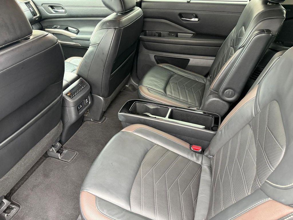 used 2022 Nissan Pathfinder car, priced at $25,999