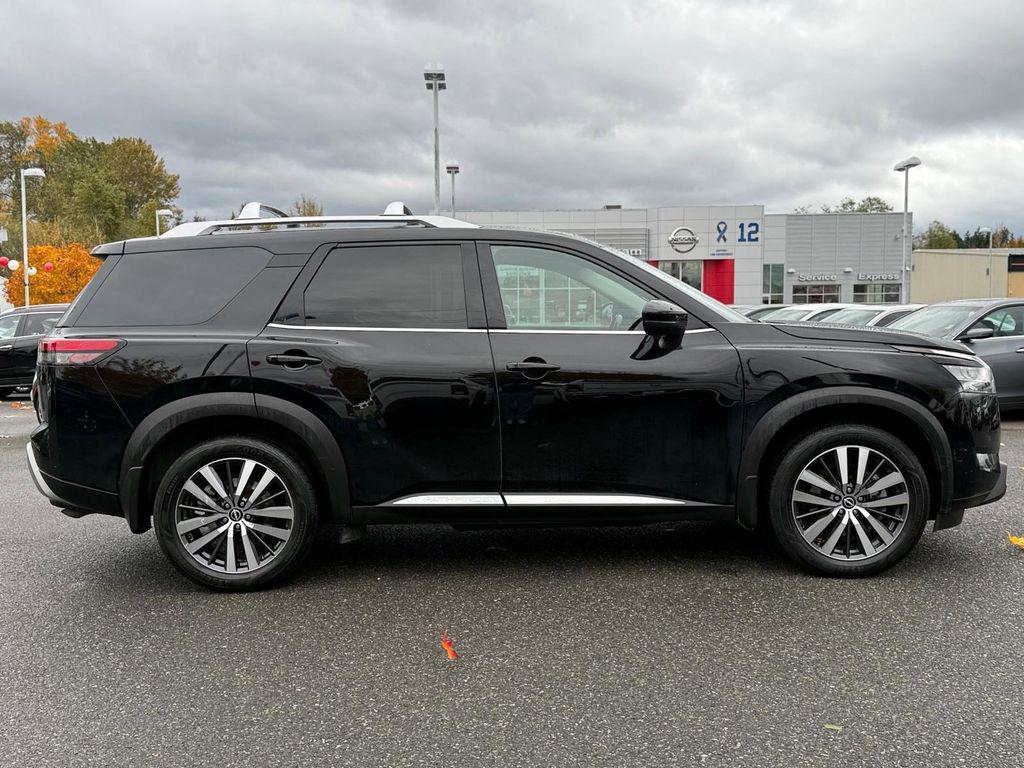 used 2022 Nissan Pathfinder car, priced at $25,999