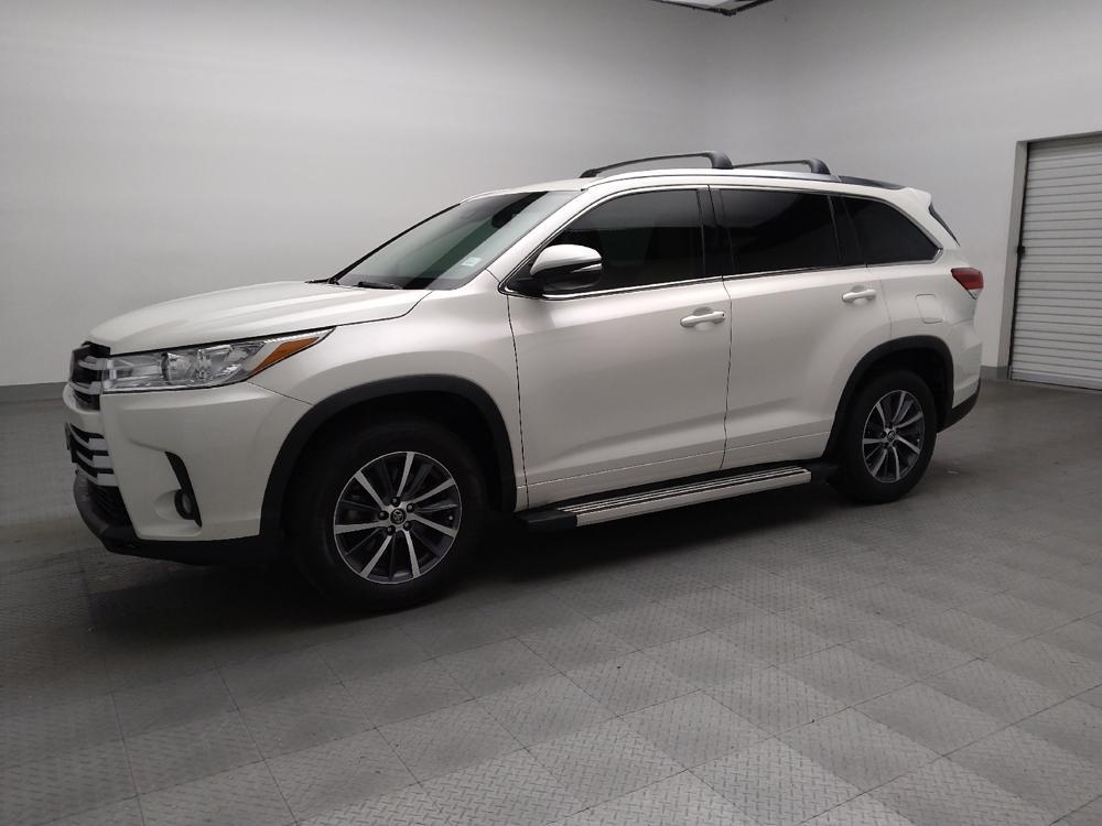 used 2017 Toyota Highlander car, priced at $20,195