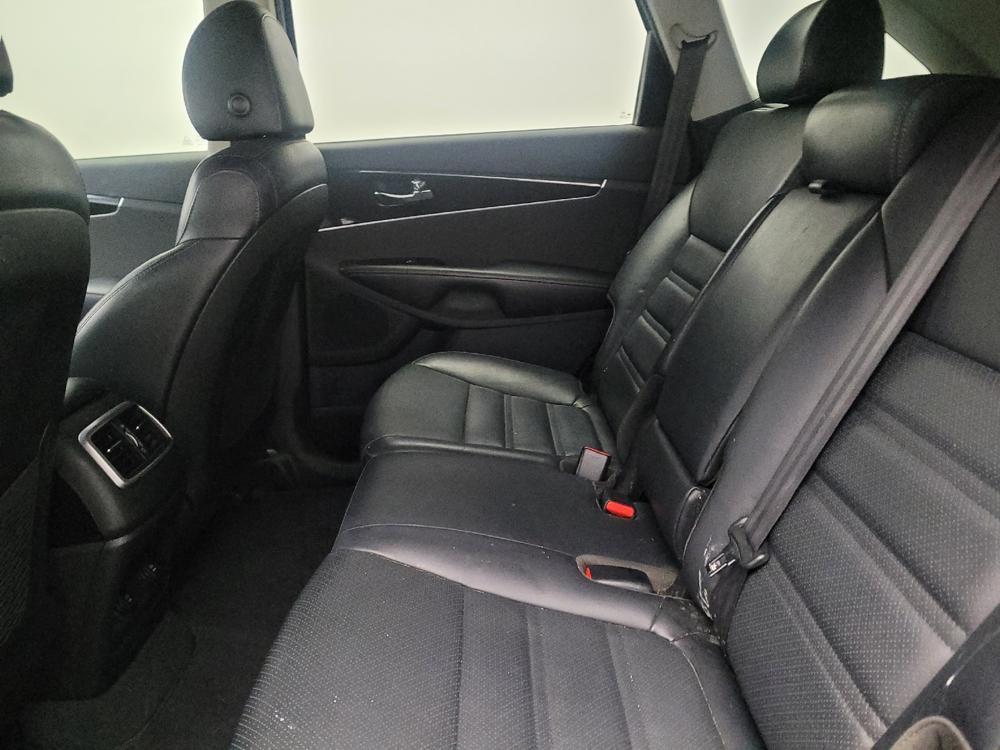 used 2019 Kia Sorento car, priced at $19,895