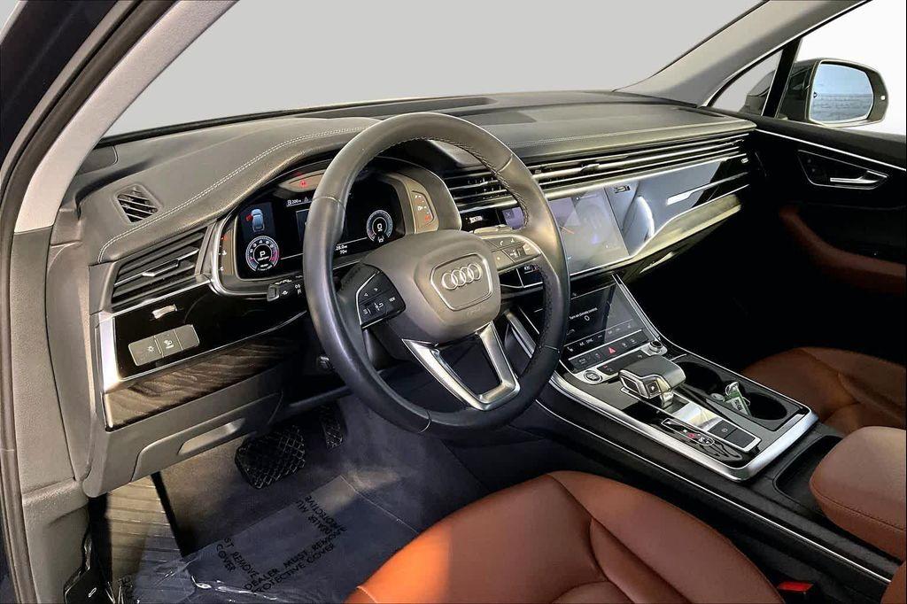 used 2023 Audi Q7 car, priced at $37,183