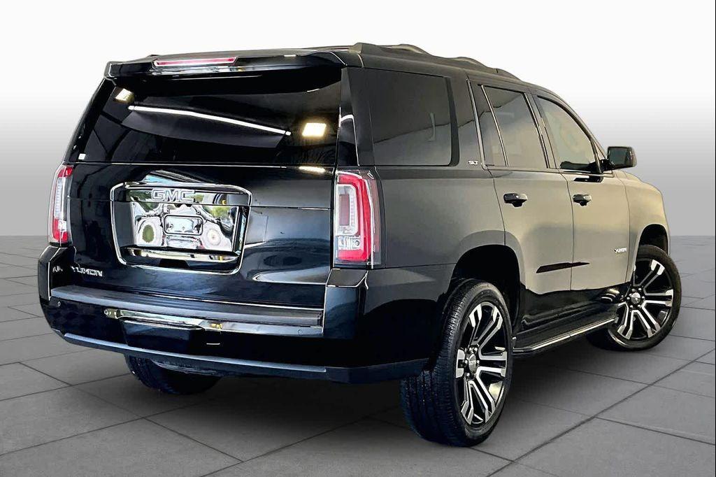 used 2019 GMC Yukon car, priced at $32,183