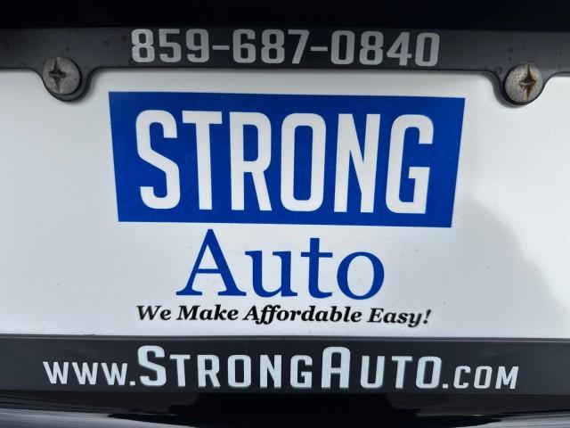 used 2021 Cadillac XT5 car, priced at $28,470