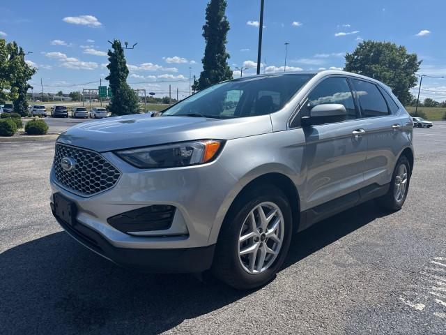 used 2024 Ford Edge car, priced at $19,498