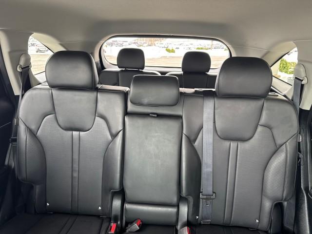 used 2024 Kia Sorento car, priced at $23,588