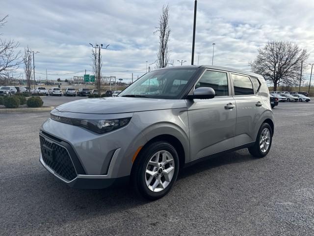 used 2024 Kia Soul car, priced at $15,998