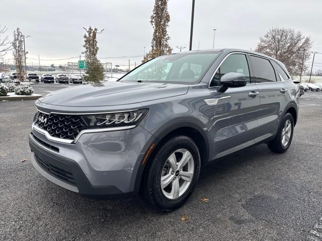 used 2023 Kia Sorento car, priced at $22,199