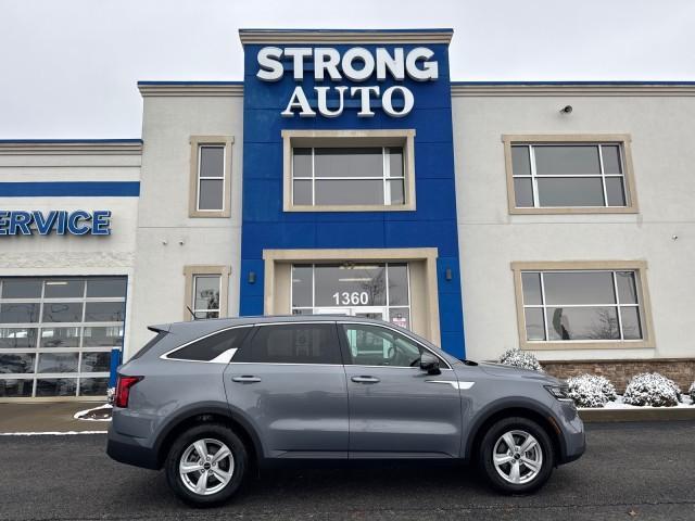 used 2023 Kia Sorento car, priced at $22,199