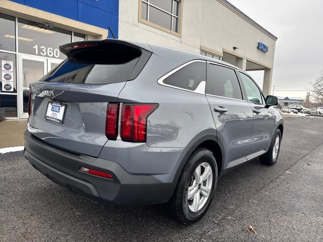 used 2023 Kia Sorento car, priced at $22,199