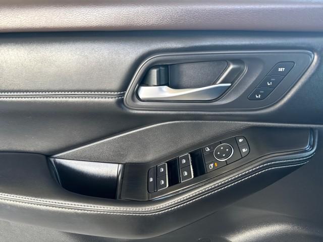 used 2023 Nissan Rogue car