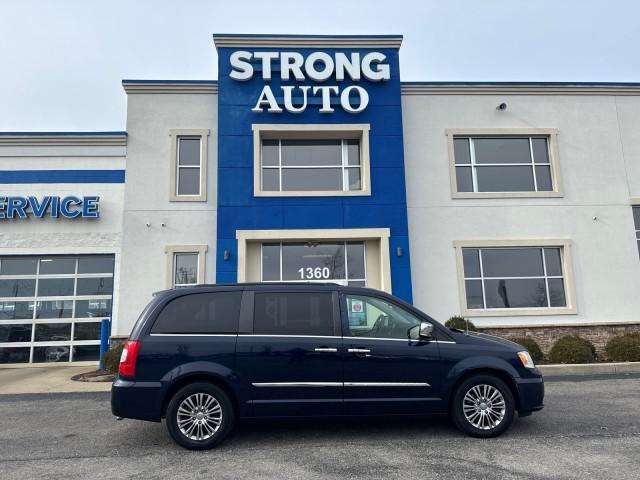 used 2015 Chrysler Town & Country car, priced at $4,988