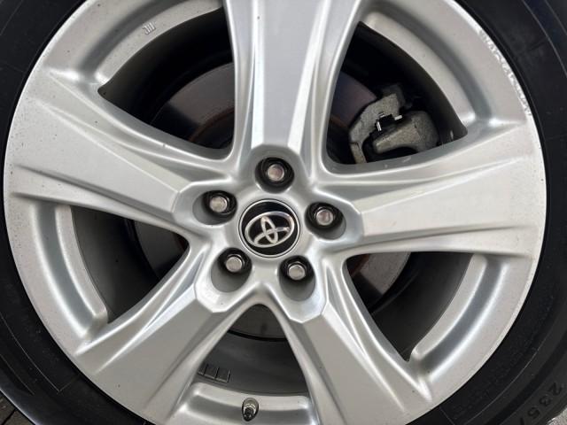 used 2024 Toyota Highlander car, priced at $32,588