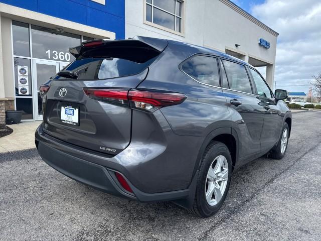 used 2024 Toyota Highlander car, priced at $32,588