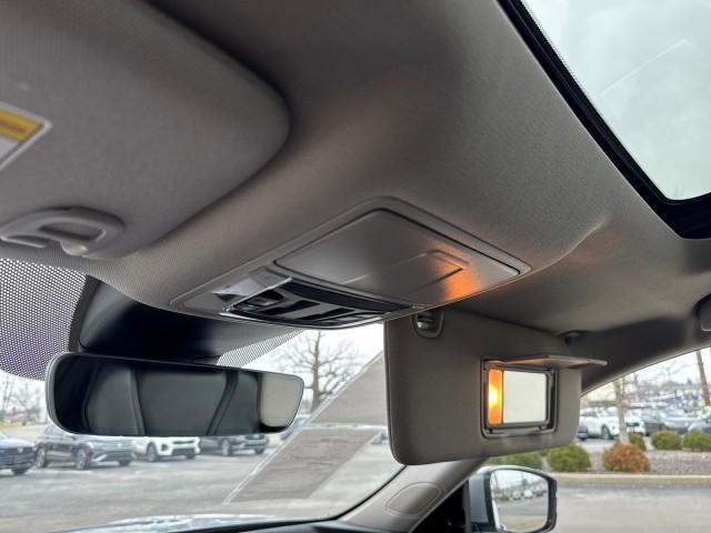 used 2023 Acura MDX car, priced at $34,799