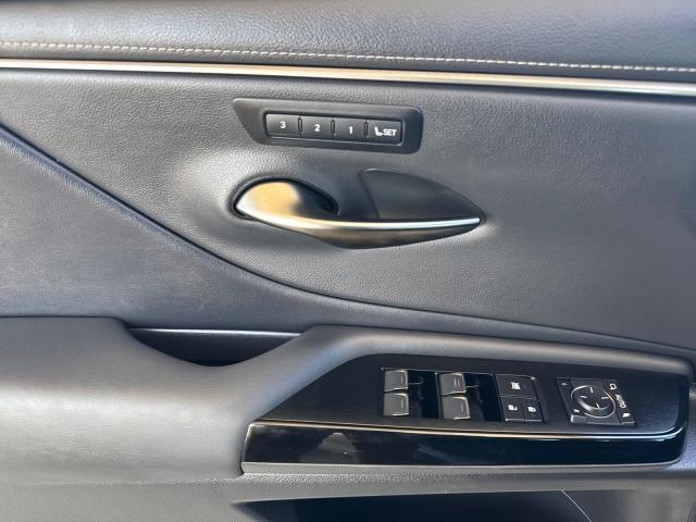 used 2023 Lexus ES 250 car, priced at $34,588
