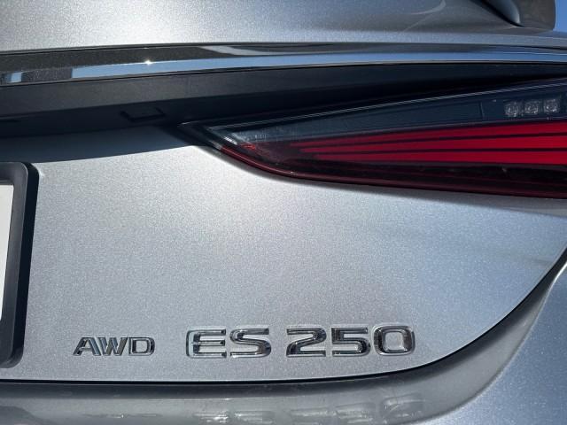 used 2023 Lexus ES 250 car, priced at $34,588
