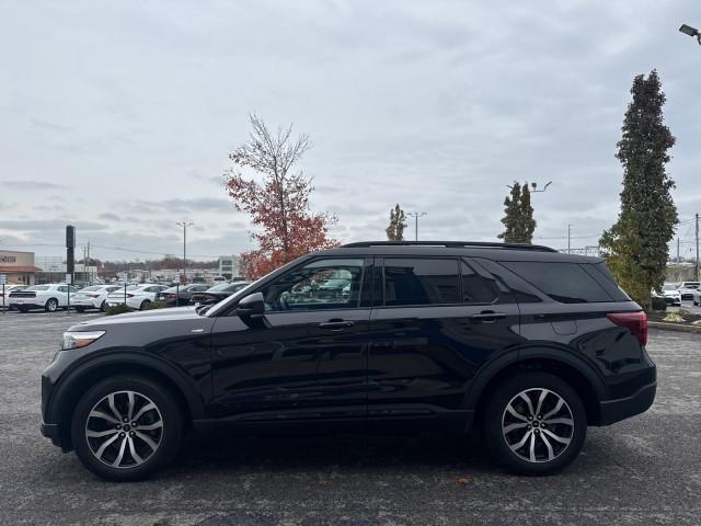 used 2023 Ford Explorer car, priced at $33,296