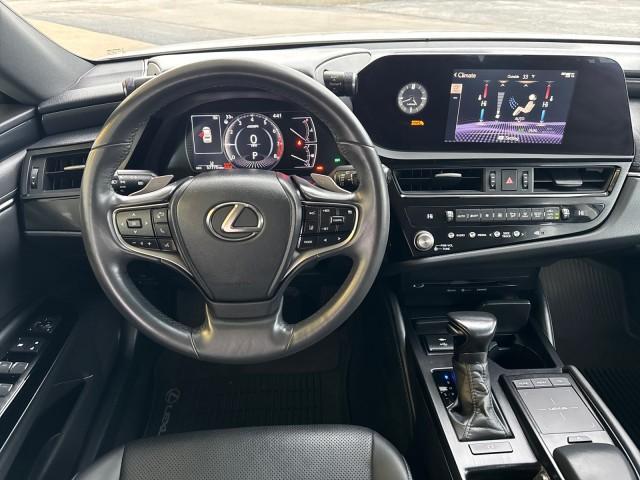 used 2022 Lexus ES 350 car, priced at $29,598