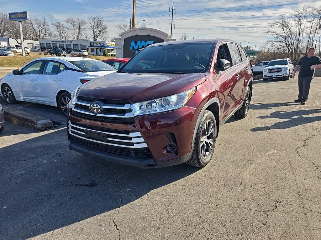 used 2019 Toyota Highlander car, priced at $17,875