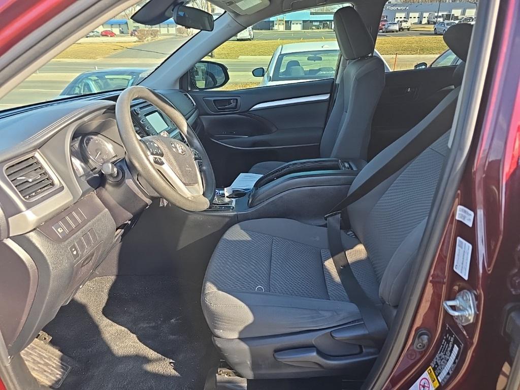 used 2019 Toyota Highlander car, priced at $17,875