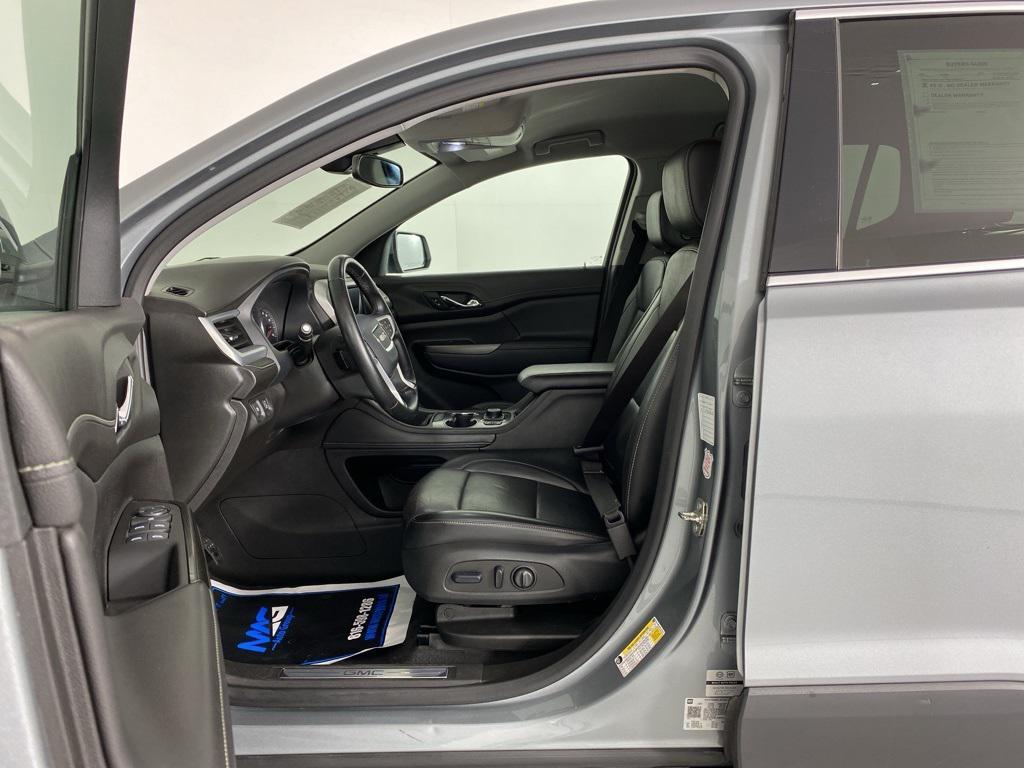 used 2023 GMC Acadia car, priced at $20,220