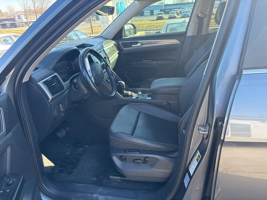used 2021 Volkswagen Atlas car, priced at $17,102
