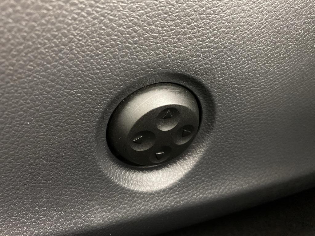 used 2020 Mercedes-Benz GLA 250 car, priced at $18,290