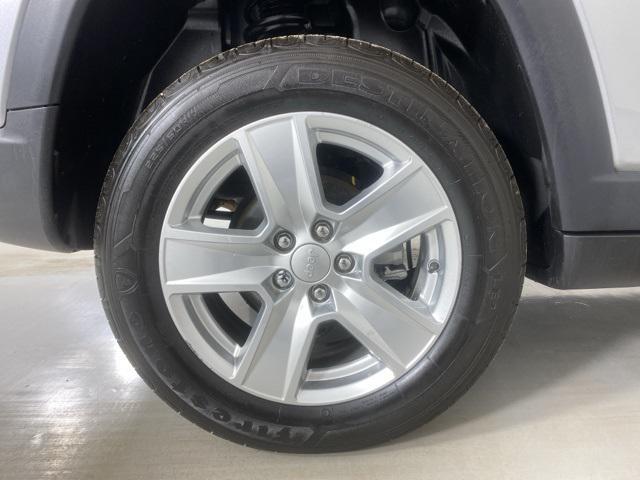 used 2022 Jeep Compass car, priced at $17,396