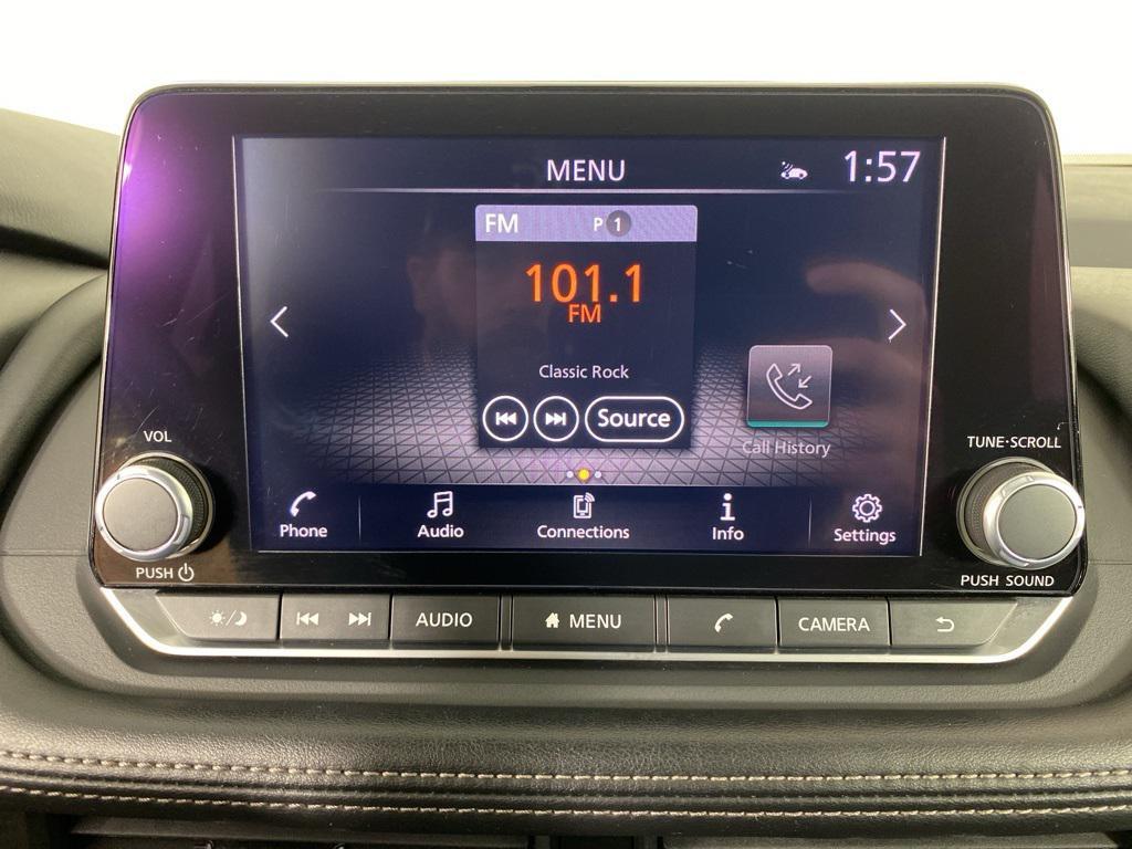 used 2024 Nissan Rogue car, priced at $18,382