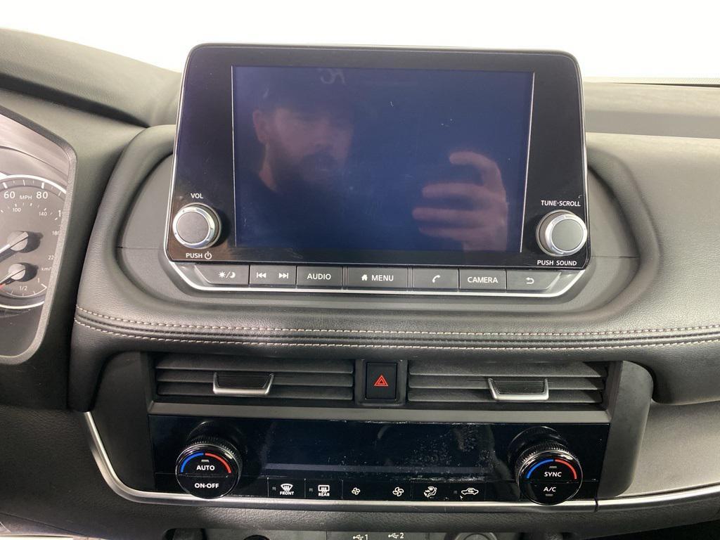 used 2024 Nissan Rogue car, priced at $18,382