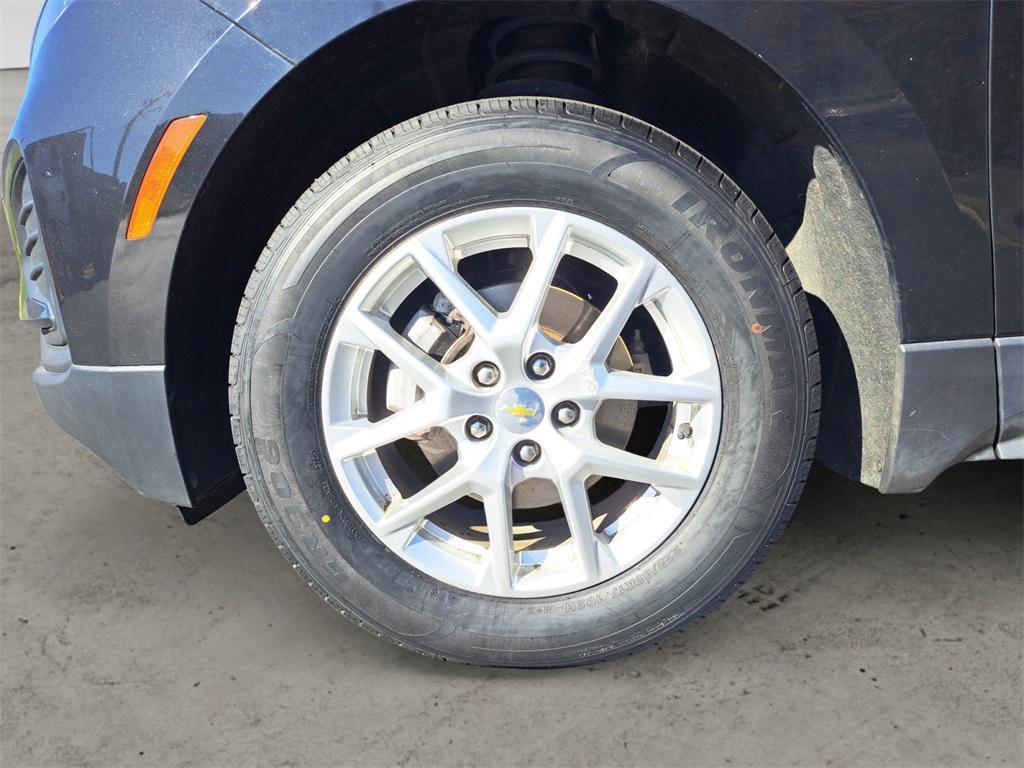 used 2022 Chevrolet Equinox car, priced at $16,900