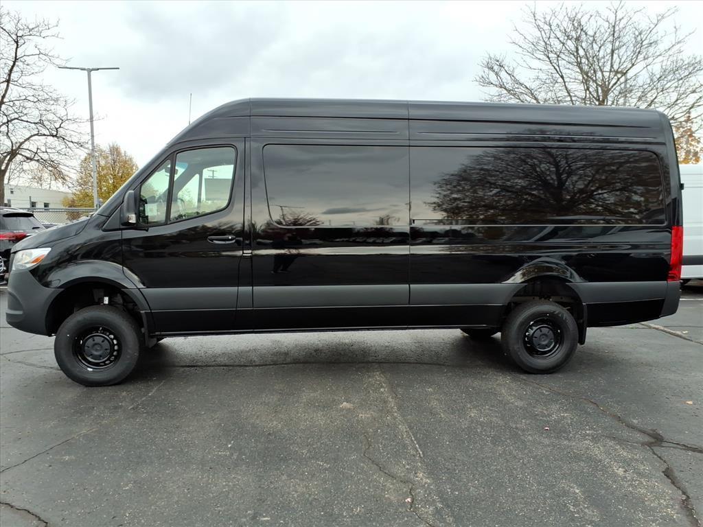 new 2025 Mercedes-Benz Sprinter 2500 car, priced at $80,373